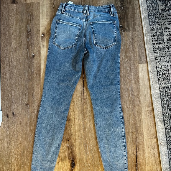 Good American Good Waist skinny jeans - Picture 4 of 4